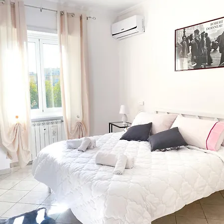 Ophele House Rome-2